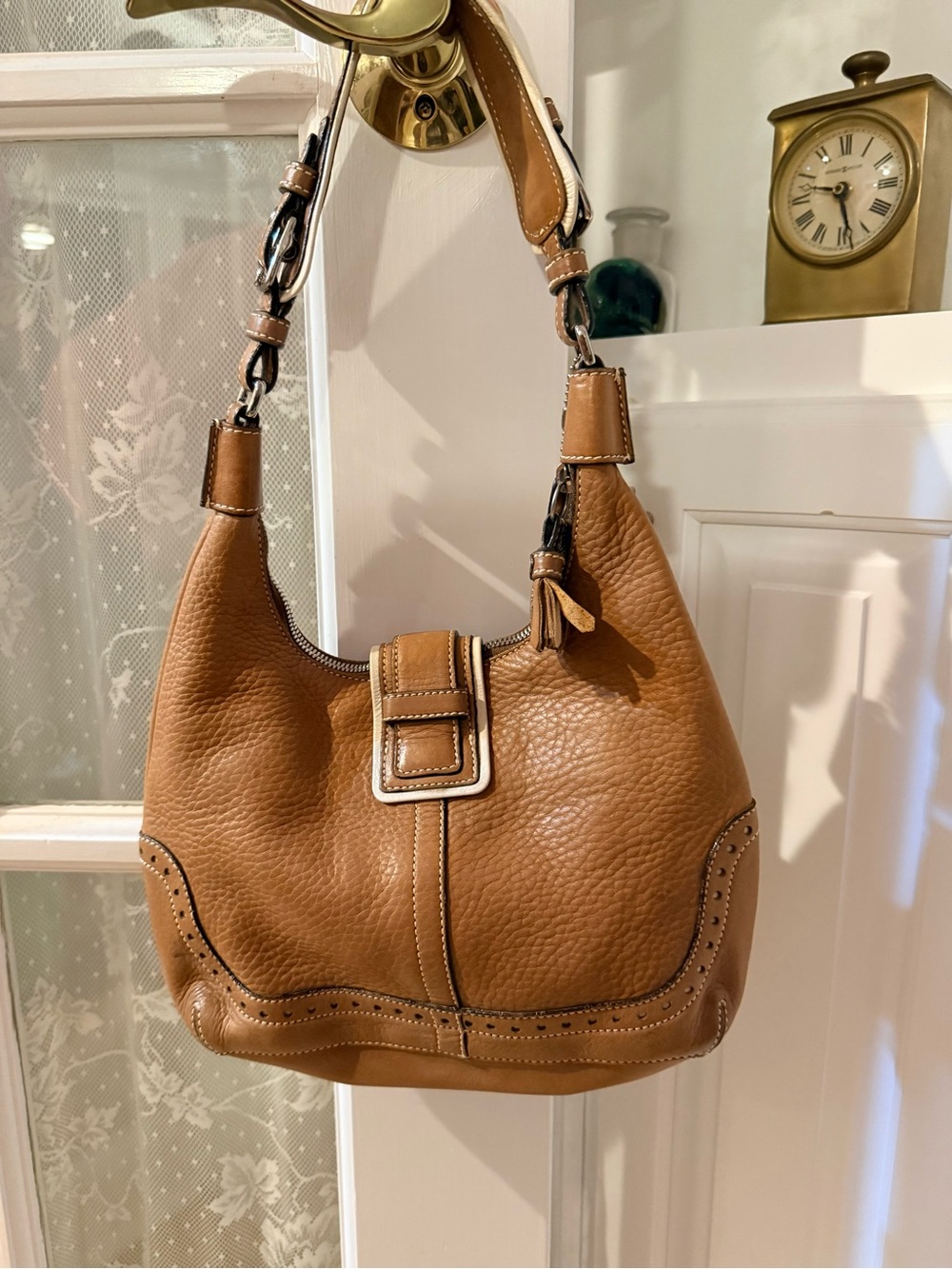 Vintage Coach Tan Leather Hobo Shoulder Bag - Picture 2 of 4